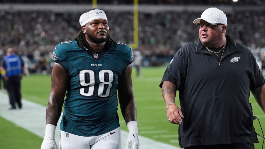 NFL world furious after Eagles' Jalen Carter gets ejected for spitting on Cowboys star