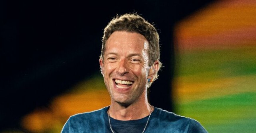 Watch: Coldplay Frontman Chris Martin Tells Concertgoers to Send Love to Charlie Kirk's Family
