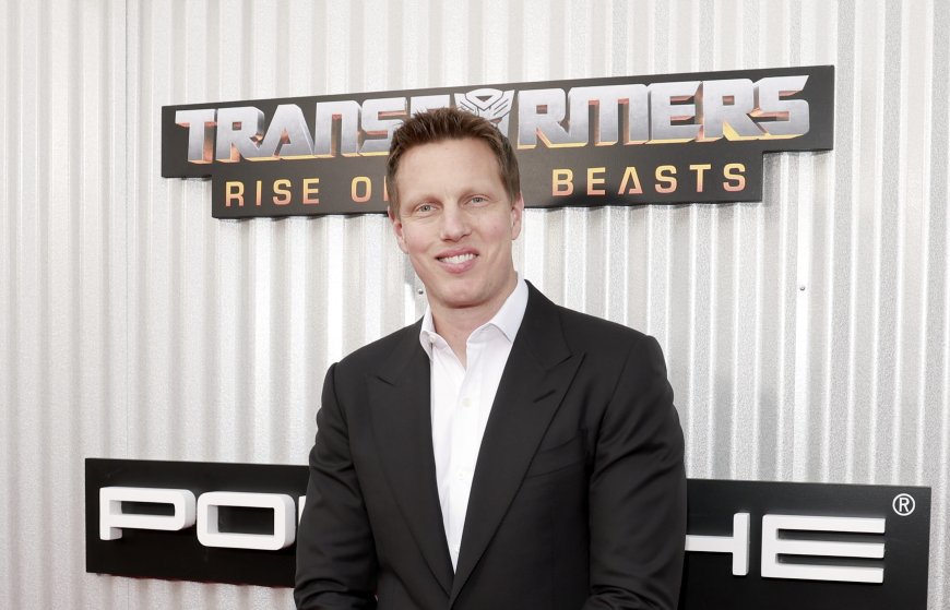 How a Warner Bros.-Paramount Merger Could Make or Break Hollywood