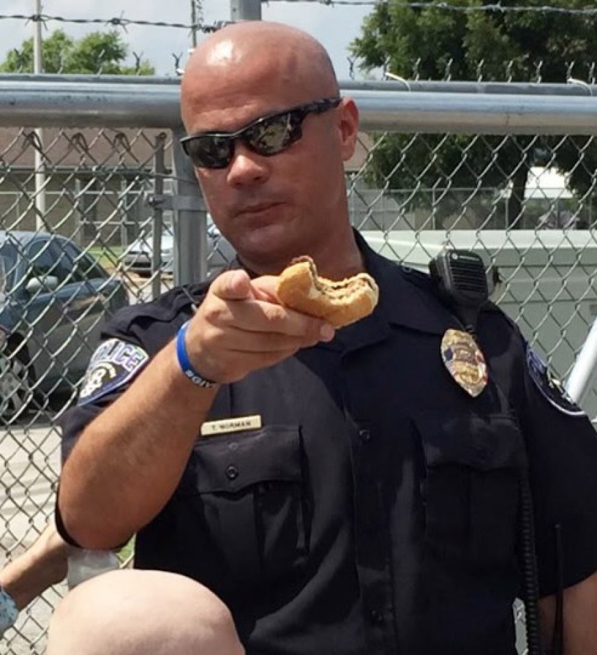 Tommy Norman, influencer cop who got lifetime achievement award from Biden, accused of hitting his wife: court docs