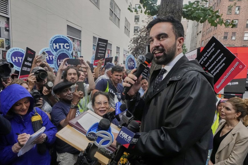 Hochul's endorsement of socialist Mamdani for N.Y. mayor puts other top Democrats on the spot