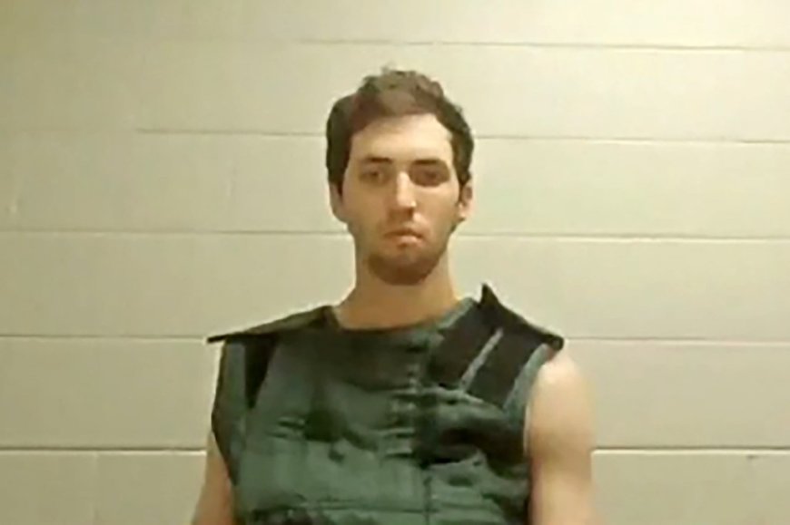 Tyler Robinson emotionless, wearing ‘suicide smock’ in first virtual court appearance since Charlie Kirk assassination