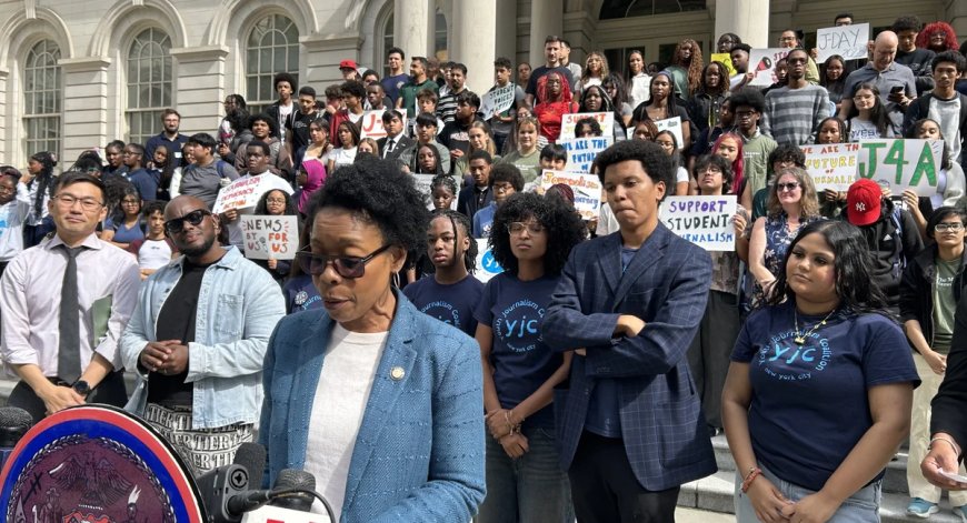 NYC students push for broader expansion of journalism programs at their schools