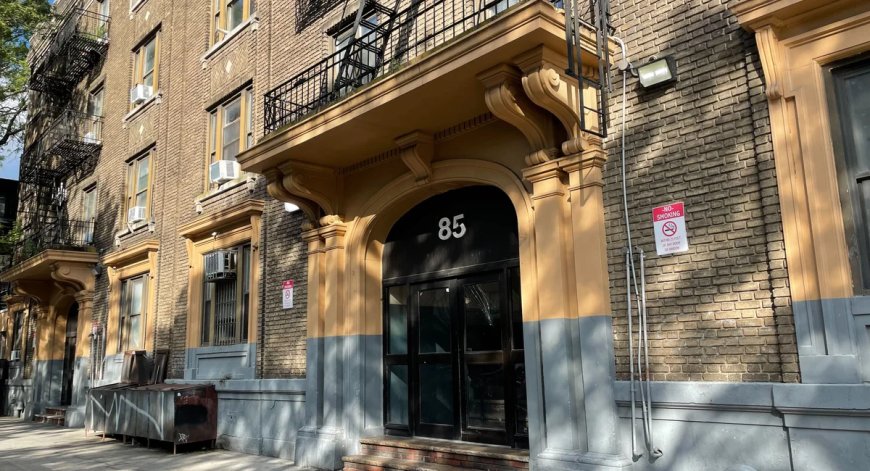 Man fatally shot outside his Brooklyn building, police take person into custody
