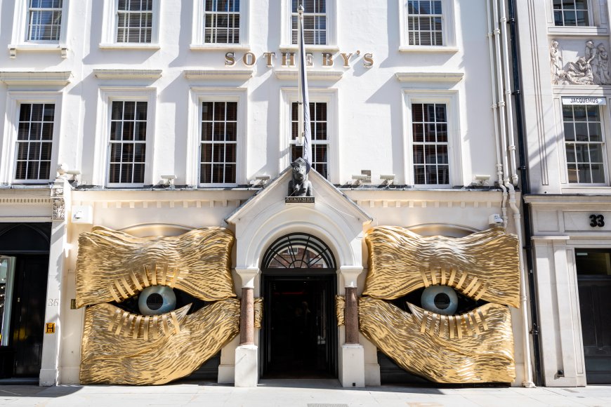 Karpidas’s Sotheby’s Sale Marks a New Peak for Surrealism and Design