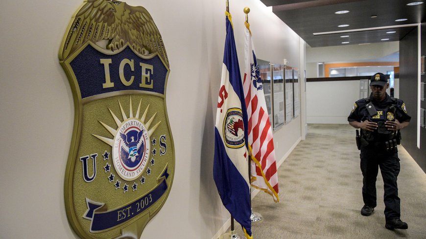 Chicago anti-ICE agitator faces federal charges after threatening to 'kill' agent