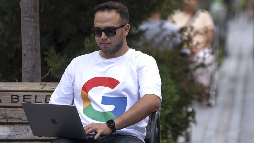 Hackers push fake apps with malware in Google searches