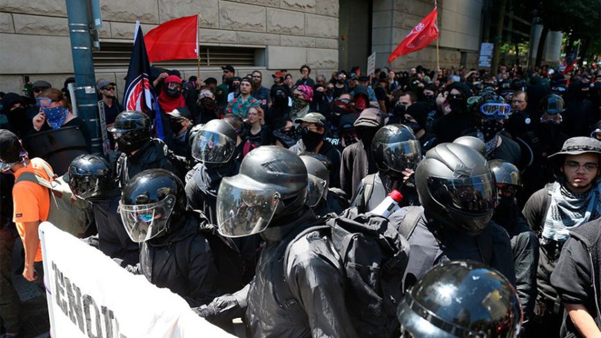 DAVID MARCUS: My run-in shows that, in Portland, it's the cops who are handcuffed
