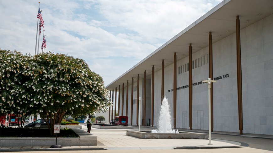 Kennedy Center board member says families are 'welcome' again as gala breaks fundraising records