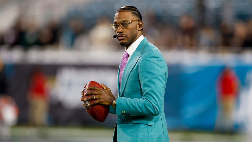 Robert Griffin III 'thankful to God' after family gets into 'worst car accident of our lives'
