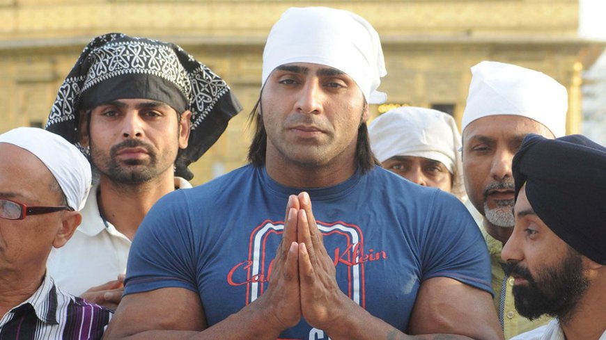 Indian bodybuilder who worked for Arnold Schwarzenegger dies after going into cardiac arrest during surgery