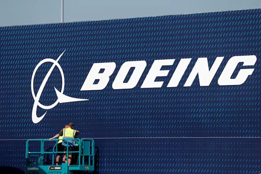 Boeing awarded $2.7 billion in contracts for Patriot missile seekers