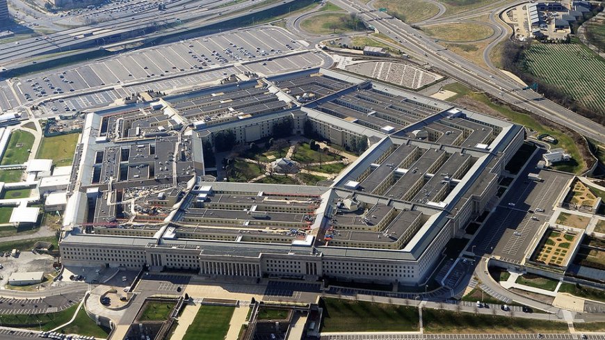 Gen Jack Keane reacts to Pentagon's new press access policy