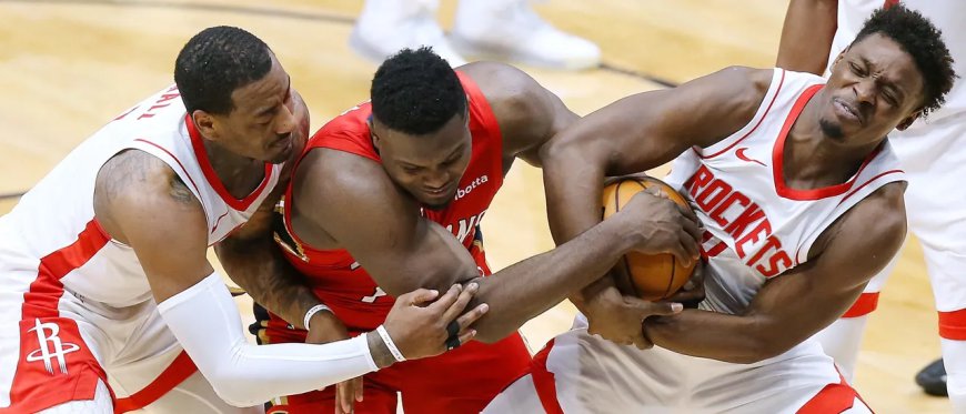 NBA Fight Breaks Out During Preseason Game, So Let’s All Act Like We Care About The League For A Few Seconds