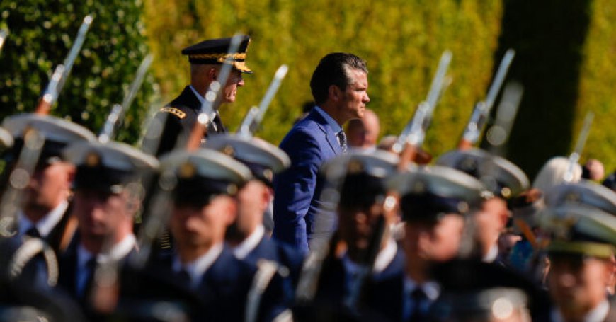Trump Signs Memo Directing Hegseth to Ensure U.S. Troops Receive Paychecks Despite Schumer Shutdown