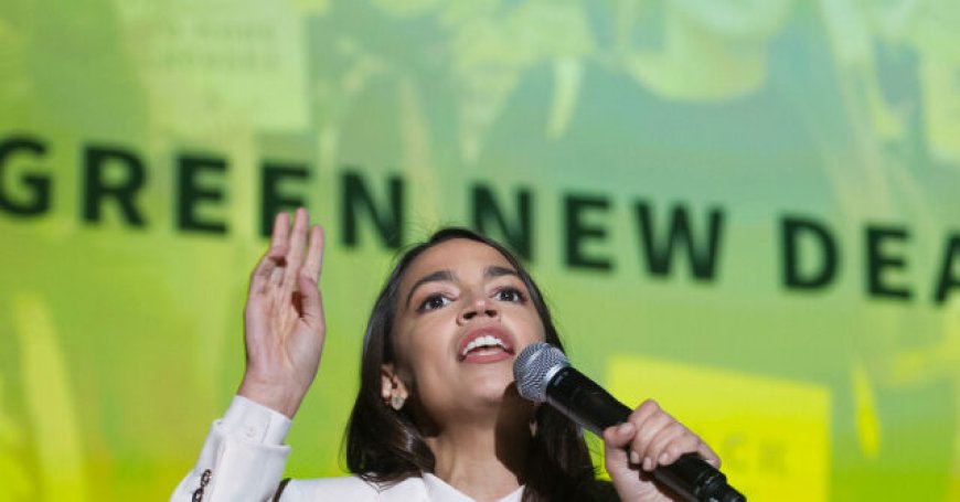 AOC on Charge Dems Are Hostage-Taking: GOP Should 'Pick Up the Phone', 'It's Not Hostage-Taking if They Refuse to Clock In'
