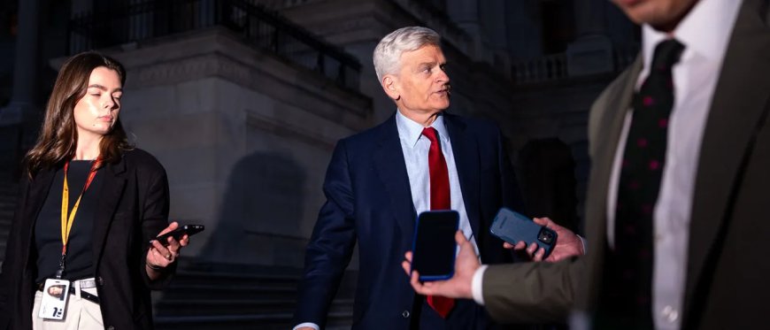 Republican Senators Demand Answers From FDA Commissioner On New Abortion Drug Approval
