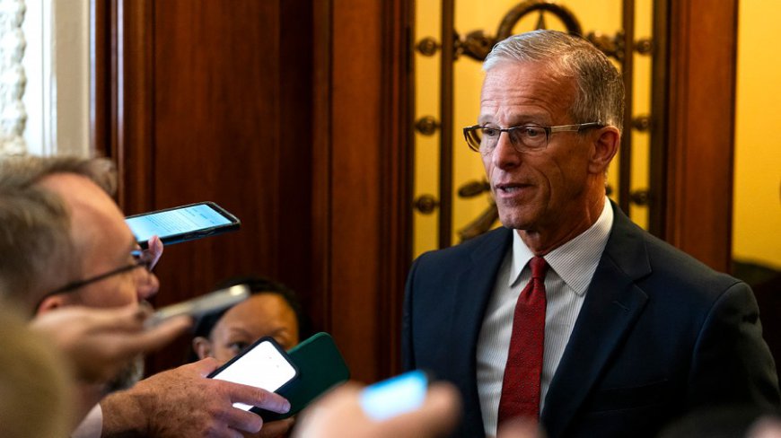 Live updates: Shutdown tensions flare after Democrats stop defense funding bill