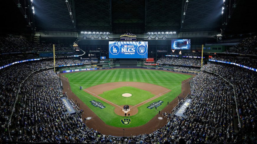 Brewers fan loses job after imploring she would 'call ICE' on Hispanic Dodgers supporter: report
