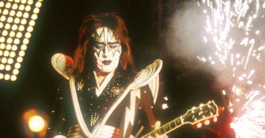 Ace Frehley, Kiss Founding Guitarist, Dies at 74