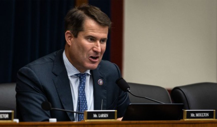 Seth Moulton Makes the Only Play Left on the Board
