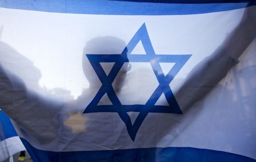 Lawyer Arrested for Wearing Star of David