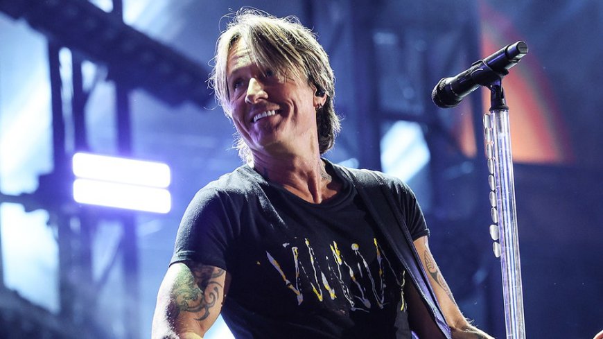 Keith Urban has awkward moment with fan named Nicole at Nashville concert