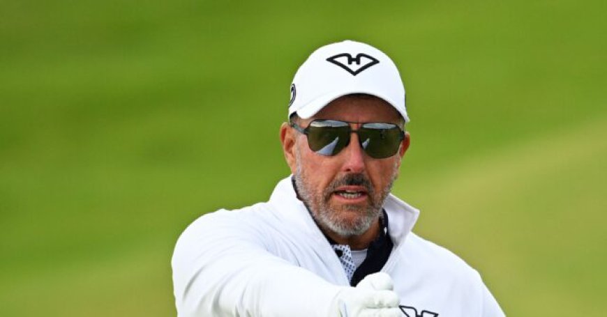 Pro Golf Legend Phil Mickelson Jabs Biden, Slams Anti-Trump 'No Kings' Protesters