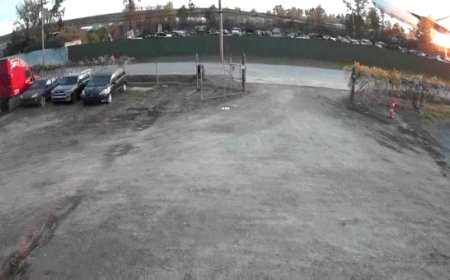 Louisville UPS plane crash caught on CCTV footage