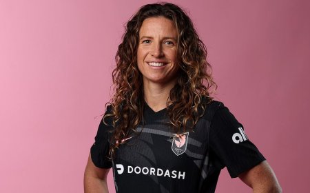 Women's soccer player says teammates still invited to her wedding despite op-ed being branded 'transphobic'