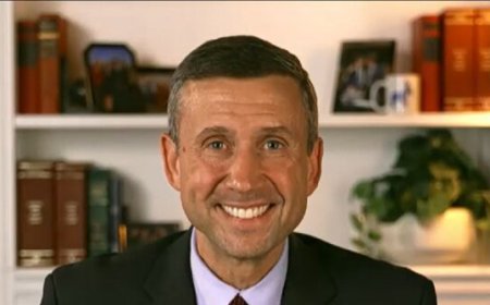 DNC Chair: GOP Can Keep Comparing Dems to Mamdani, People Don't Care