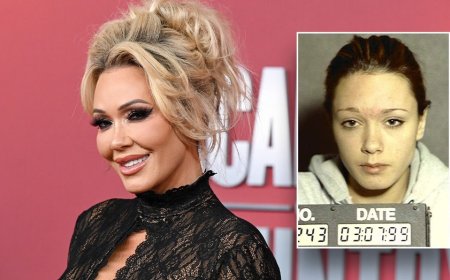 Bunnie XO confronts her troubled past in raw mugshot reveal on social media
