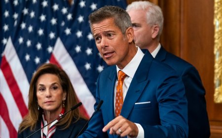 Duffy: 'It's going to be rough' for travelers if shutdown lasts through Thanksgiving