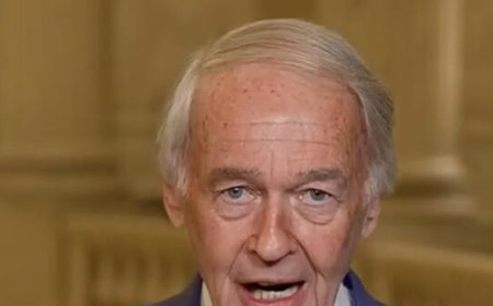 Markey: Trump Going to Get a ‘Kick in the Behind’ from SCOTUS on Tariffs
