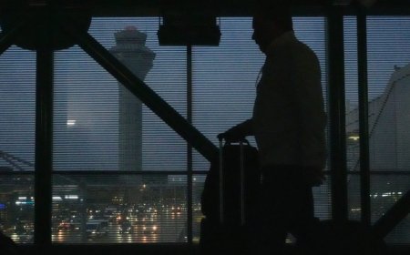 Shutdown sets up weekend of travel headaches