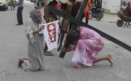 'Mass slaughter': Trump moves to help Nigerian Christians under attack