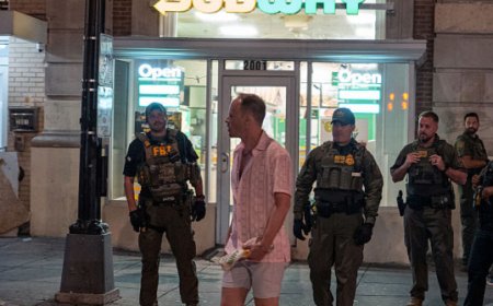 VIDEO: Ex-DOJ Employee Found Not Guilty of Assaulting Border Patrol Officer with Sandwich