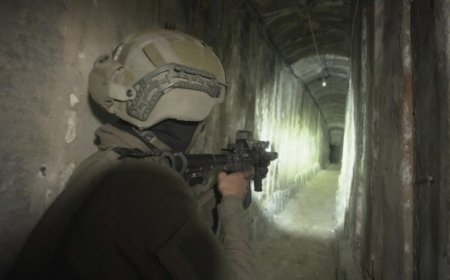 At Least 200 Terrorists Are Trapped in Tunnels Behind Israeli Lines and Guess Who Wants to Free Them?