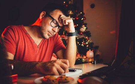 The Holidays Are Back — And So Is Holiday Stress