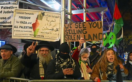 New York leaders condemn 'intifada' chants targeting a synagogue led by a Holocaust survivor