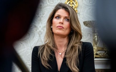 Lindsey Halligan Confirms: Most Grand Jurors Never Saw Final Comey Indictment