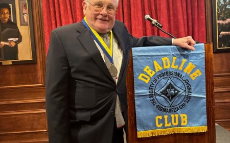 Ex-New York Post media columnist Keith J. Kelly inducted into Deadline Club New York Journalism Hall of Fame