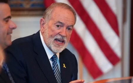 Mike Huckabee Held ‘Friendly’ Embassy Meeting With Convicted Israeli Spy Jonathan Pollard