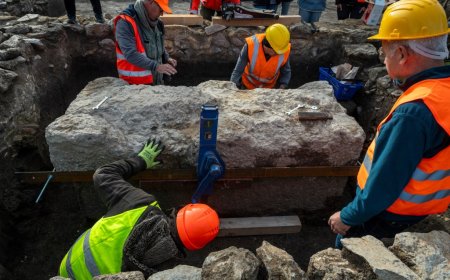 Archaeologists lift the lid on a 1,700-year-old Roman sarcophagus hidden beneath Budapest
