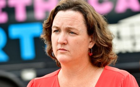 Unearthed FEC records expose Katie Porter's hypocrisy after she fumes at 'new billionaire' joining race