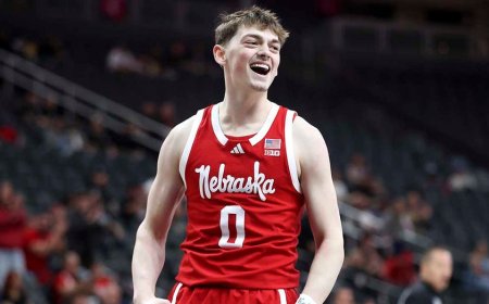 Nebraska basketball player appears to chip tooth after being punched in back of head during game