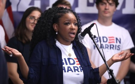 Dr. Jeffrey Epstein Has Perfect Response to This Dem's Misleading Use of His Donation to Zeldin