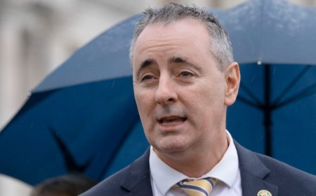 House Republican moves to force vote on 'crushing Russia sanctions'