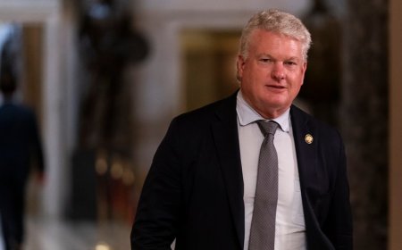 House Ethics panel investigating Georgia Republican Mike Collins, top aide