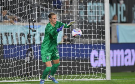 Ann-Katrin Berger still delivering highlight-reel saves — and helping Gotham FC feel ‘secure’